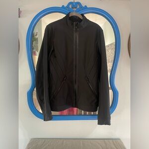 Lululemon Mens Utility Jacket with Tailored Fit